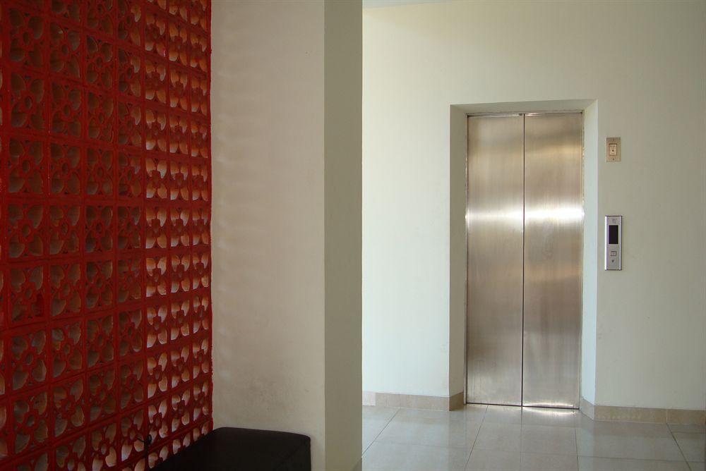Ap Suite Apartment 꾸따 외부 사진