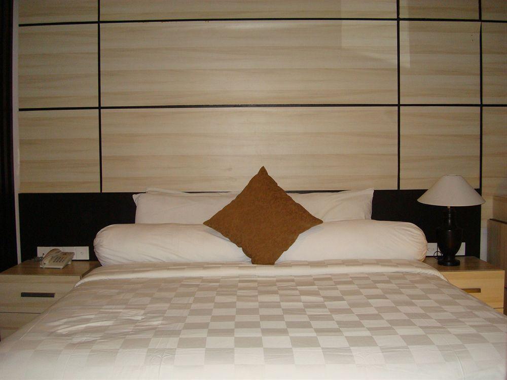Ap Suite Apartment 꾸따 외부 사진