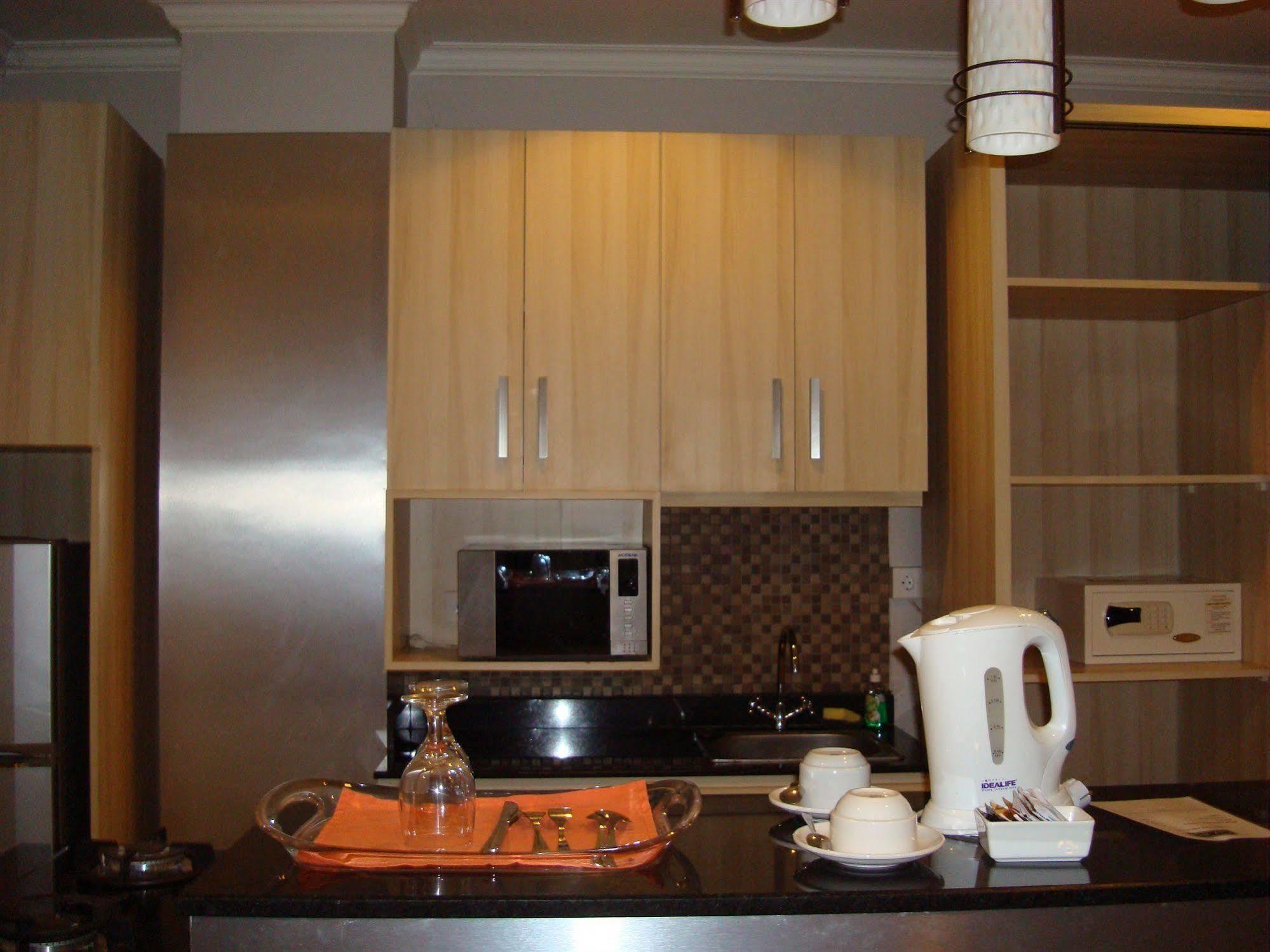 Ap Suite Apartment 꾸따 외부 사진